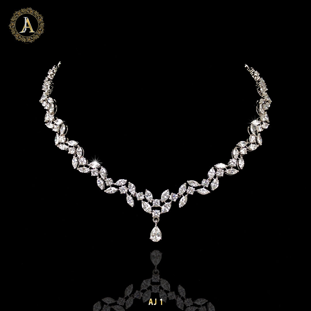 Diamond Jewellery Necklace in White Gold